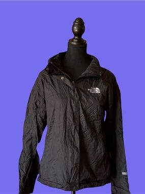🌬️ The North Face Black Jacket 🌬️